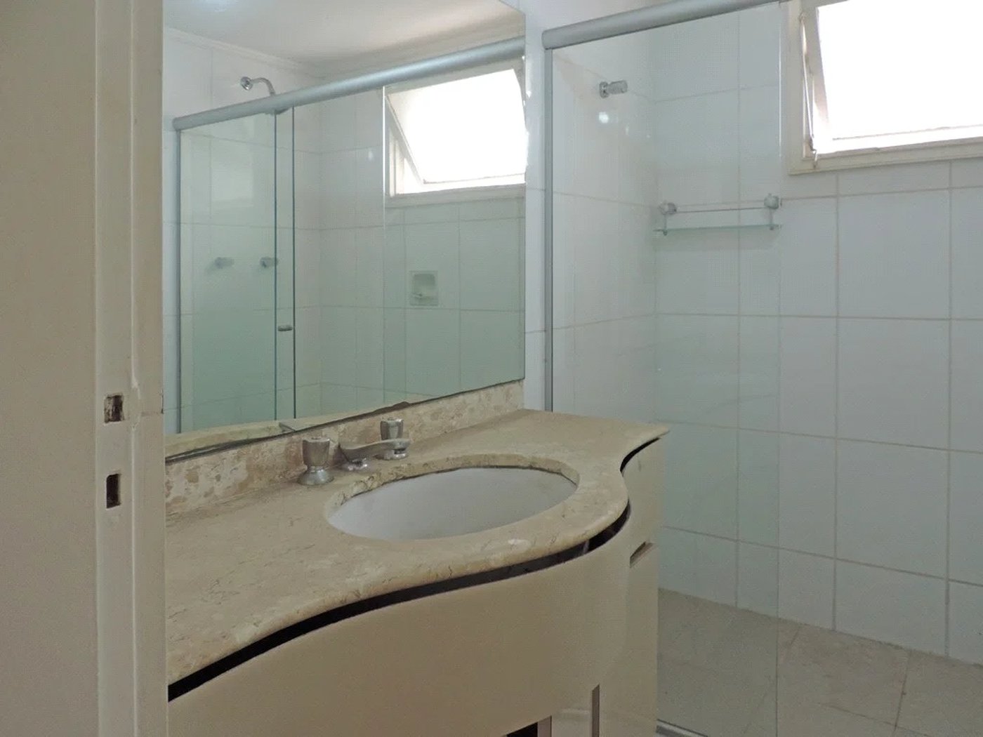 Apartamento à venda com 3 quartos, sendo 1 suíte, em Cidade Monções, São Paulo, SP