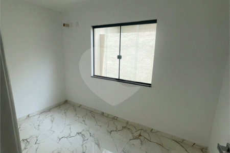 Casa em condomínio à venda com 3 quartos, sendo 1 suíte, em Guaratiba, Rio de Janeiro, RJ
