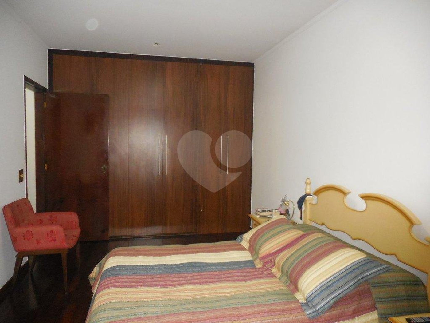 Casa à venda com 3 quartos, sendo 1 suíte, em Piraporinha, Diadema, SP