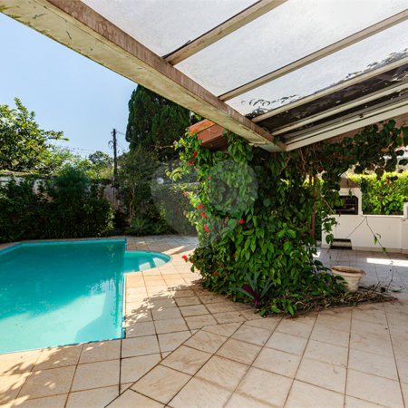 Casa à venda com 6 quartos, sendo 4 suítes, em Butantã, São Paulo, SP