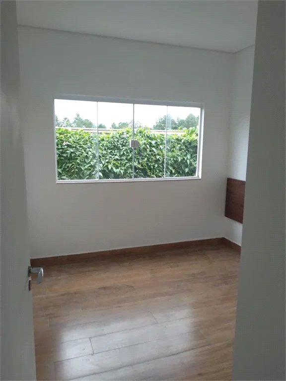Casa à venda com 4 suítes no condomínio Saint Thomás Rua Uruana,9, Carapicuíba - SP