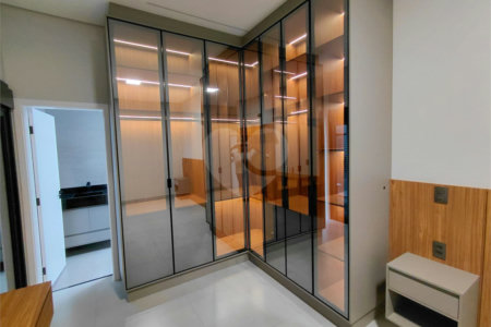Casa à venda com 3 quartos, sendo 1 suíte, no condomínio Park Real Indaiatuba, Indaiatuba - SP