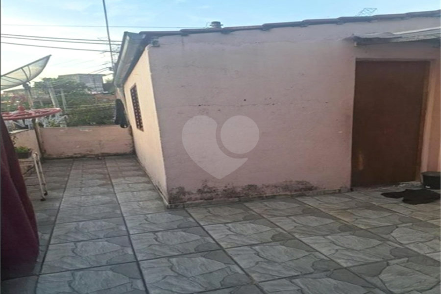 Sobrado à venda com 4 quartos em Tremembé, São Paulo, SP