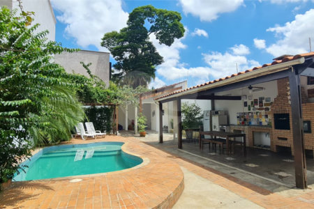Sobrado à venda com 5 quartos, sendo 4 suítes, em Brooklin Velho, São Paulo, SP