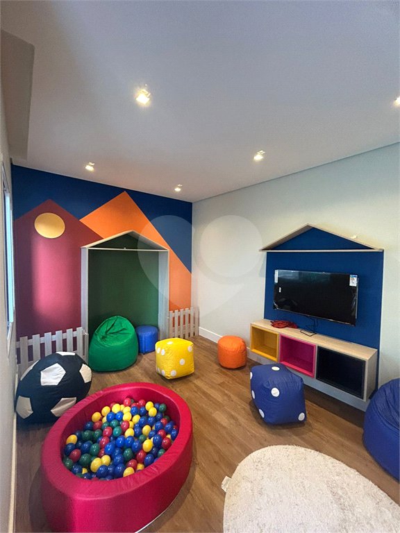 Apartamento à venda com 2 quartos, sendo 1 suíte, em Jardim Santo Antônio, Valinhos, SP