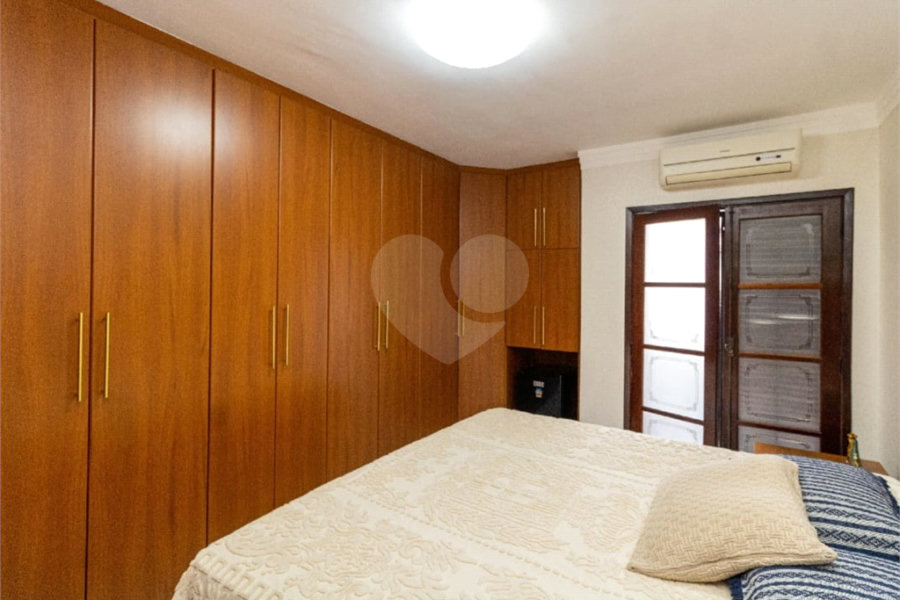 Casa à venda com 2 quartos, sendo 1 suíte, no condomínio Colina de Goiás, São Paulo - SP