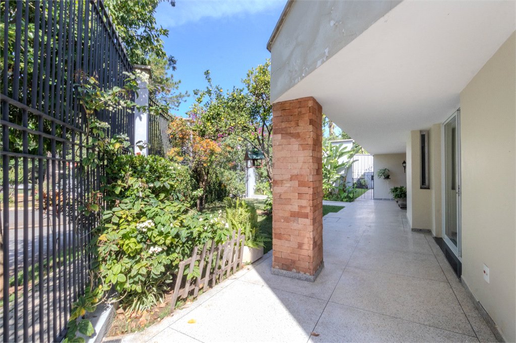 Casa à venda com 4 suítes em Interlagos, São Paulo, SP