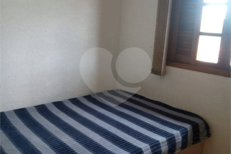Casa à venda com 3 quartos em Sítio São José, Suzano, SP