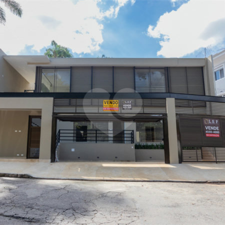 Casa à venda com 4 quartos, sendo 1 suíte, em Jardim Guedala, São Paulo, SP