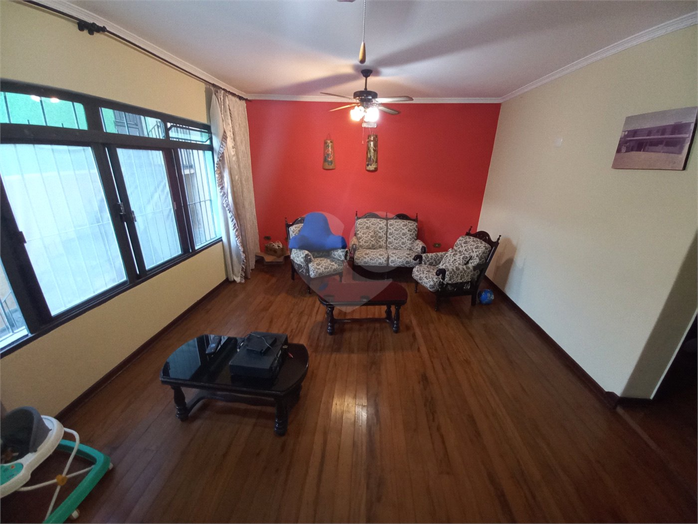 Casa à venda com 4 quartos, sendo 2 suítes,  em Parque Esmeralda, São Paulo, SP