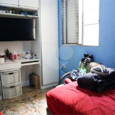 Casa à venda com 3 quartos, sendo 1 suíte,  em Vila Nova Carolina, São Paulo, SP