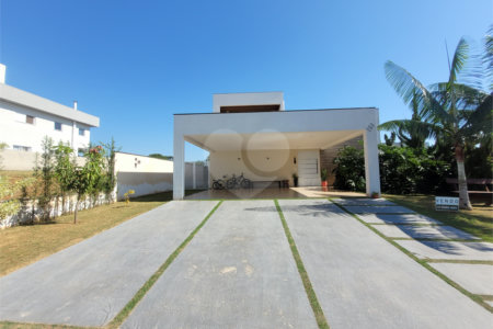 Terreno à venda com 3 quartos, sendo 1 suíte,  no condomínio Evidence Residencial, Araçoiaba da Serra - SP