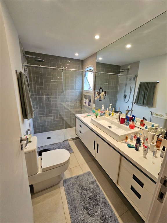 Apartamento à venda com 3 suítes em Indianópolis, São Paulo, SP