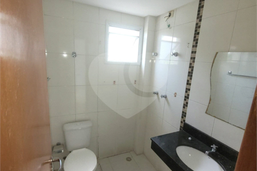 Apartamento à venda com 2 quartos em Horto, São Paulo, SP