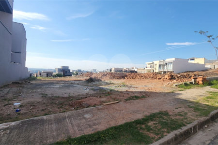 Terreno à venda no condomínio Pampulha, Sorocaba - SP