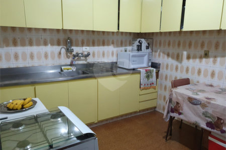 Casa à venda com 5 quartos, sendo 1 suíte, em Vila Romana, São Paulo, SP