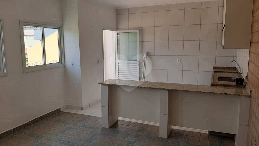 Casa à venda com 3 quartos, sendo 1 suíte, em Jardim Guairaca, São Paulo, SP