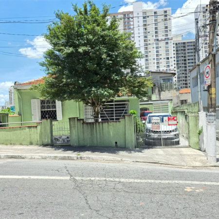 Casa à venda com 3 quartos, sendo 1 suíte, em Ferreira, São Paulo, SP