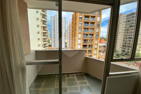 Apartamento à venda com 2 quartos, sendo 1 suíte, no Centro, Ribeirão Preto, SP