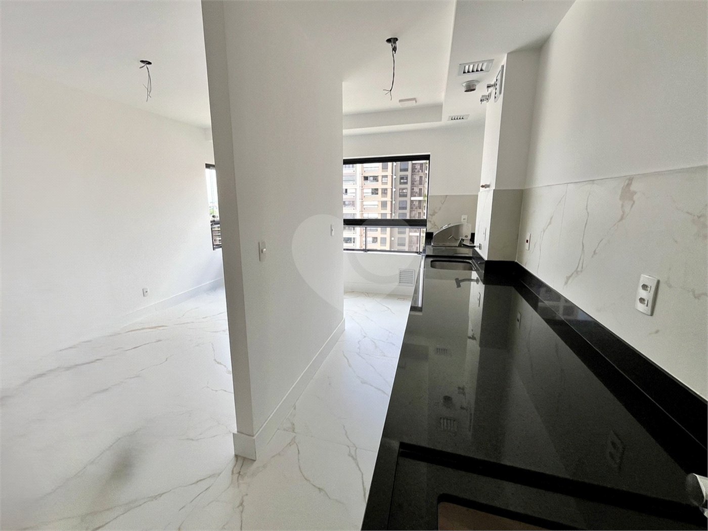 Apartamento à venda com 2 suítes no Centro, Indaiatuba, SP