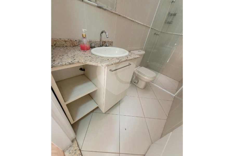 Casa à venda com 3 quartos, sendo 1 suíte, no condomínio Maximus I, São Paulo - SP
