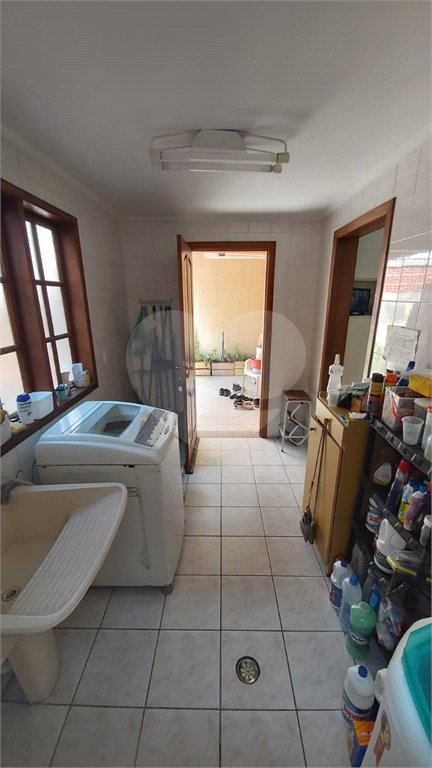 Sobrado à venda com 7 quartos, sendo 2 suítes, em Jardim Marajoara, São Paulo, SP