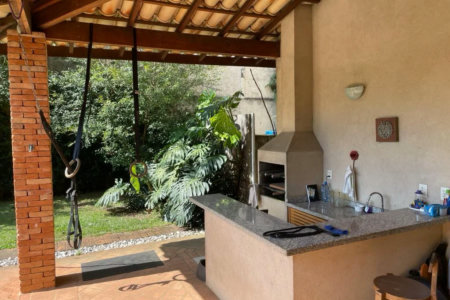 Casa à venda com 4 quartos, sendo 1 suíte,  em Vila Morumbi, São Paulo, SP