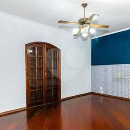 Sobrado à venda com 3 quartos, sendo 1 suíte,  em Vila Gustavo, São Paulo, SP
