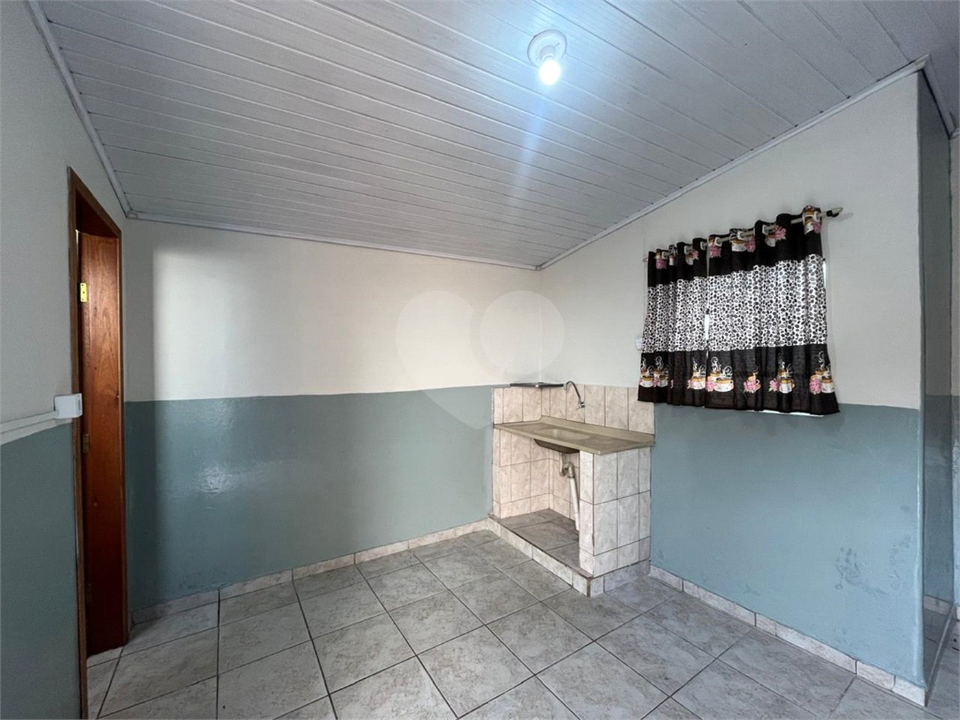 Casa à venda com 2 quartos no Centro, Itapetininga, SP