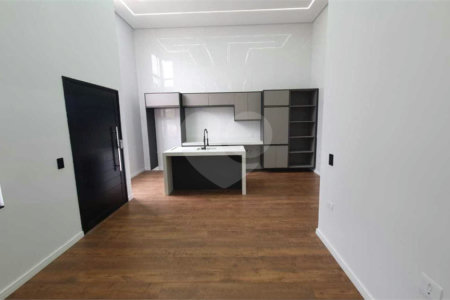 Casa à venda com 3 quartos, sendo 1 suíte, no condomínio Horto Florestal Villagio, Sorocaba - SP