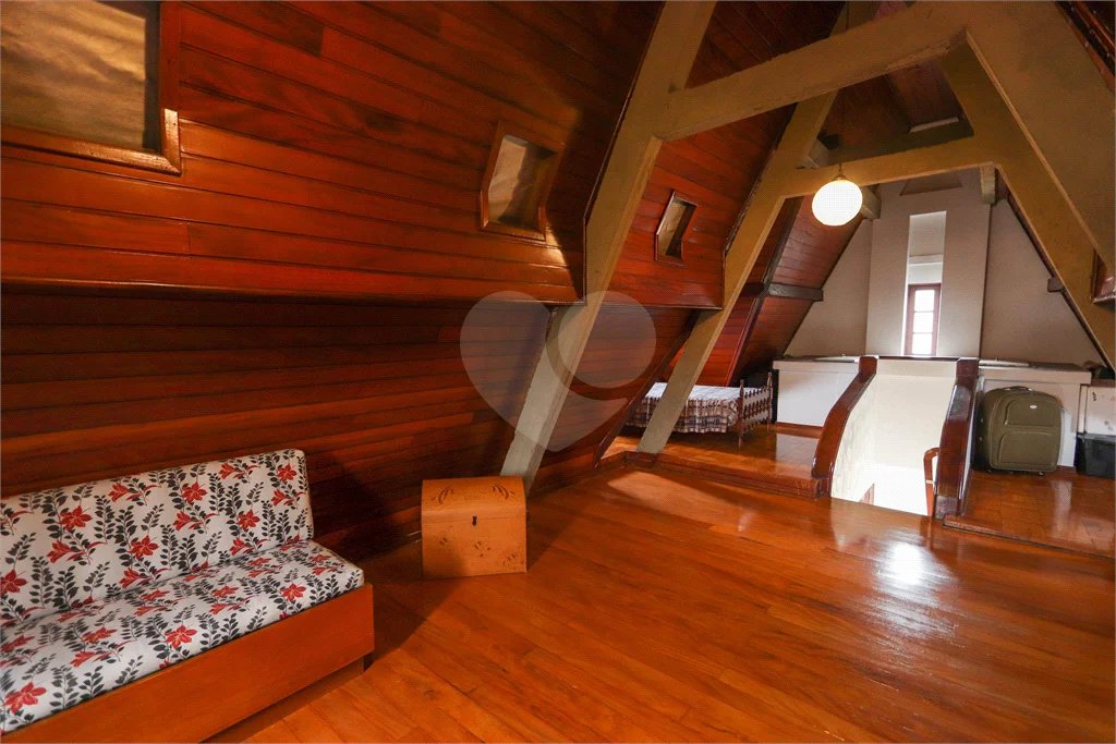 Casa à venda com 4 quartos, sendo 1 suíte, em Jardim Franca, São Paulo, SP