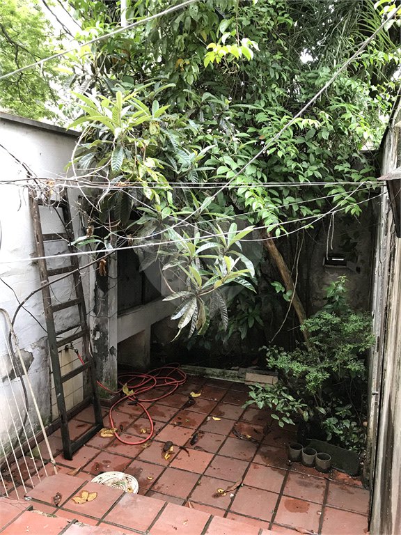 Sobrado à venda com 4 quartos, sendo 2 suítes,  em Vila Mariana, São Paulo, SP