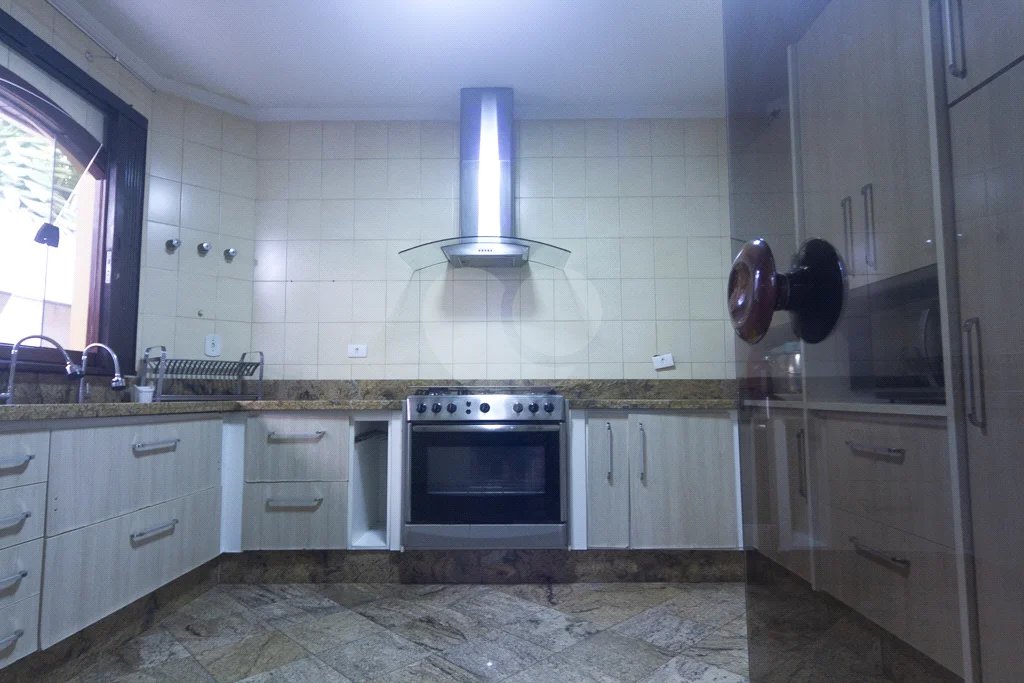 Casa à venda com 4 suítes em Jardim Franca, São Paulo, SP