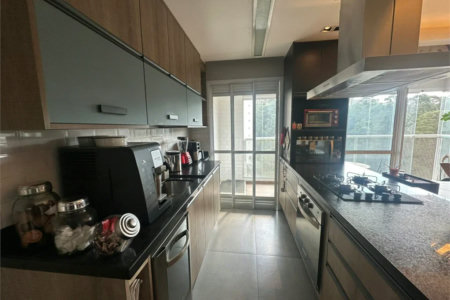 Apartamento à venda com 2 suítes em Vila Andrade, São Paulo, SP