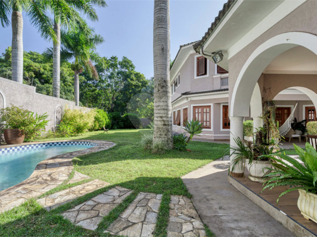 Casa à venda com 4 suítes em Interlagos, São Paulo, SP