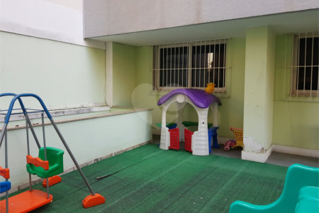 Apartamento à venda com 3 quartos, sendo 2 suítes,  em Tijuca, Rio de Janeiro, RJ
