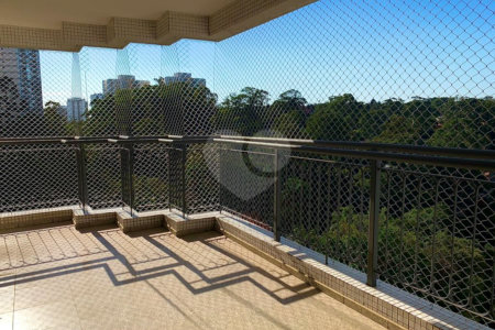 Apartamento à venda com 4 suítes em Jardim Marajoara, São Paulo, SP