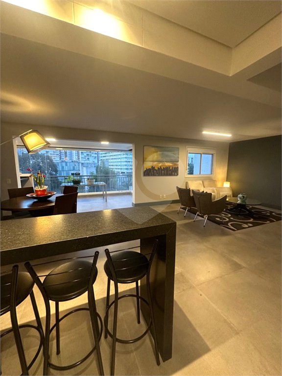 Apartamento à venda com 2 suítes em Jardim Caboré, São Paulo, SP