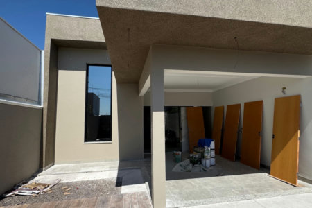 Casa à venda com 3 quartos, sendo 1 suíte, em Jardim dos Ipes, Três Lagoas, MS
