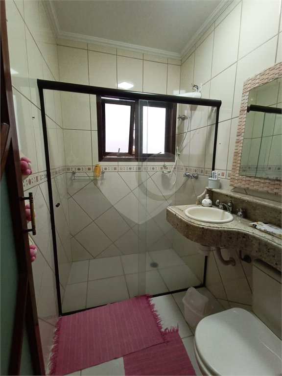Casa à venda com 3 suítes no condomínio Aruã, Mogi das Cruzes - SP
