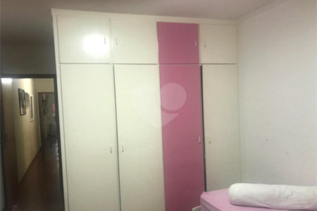 Sobrado à venda com 3 quartos, sendo 1 suíte, em Vila Jaguara, São Paulo, SP