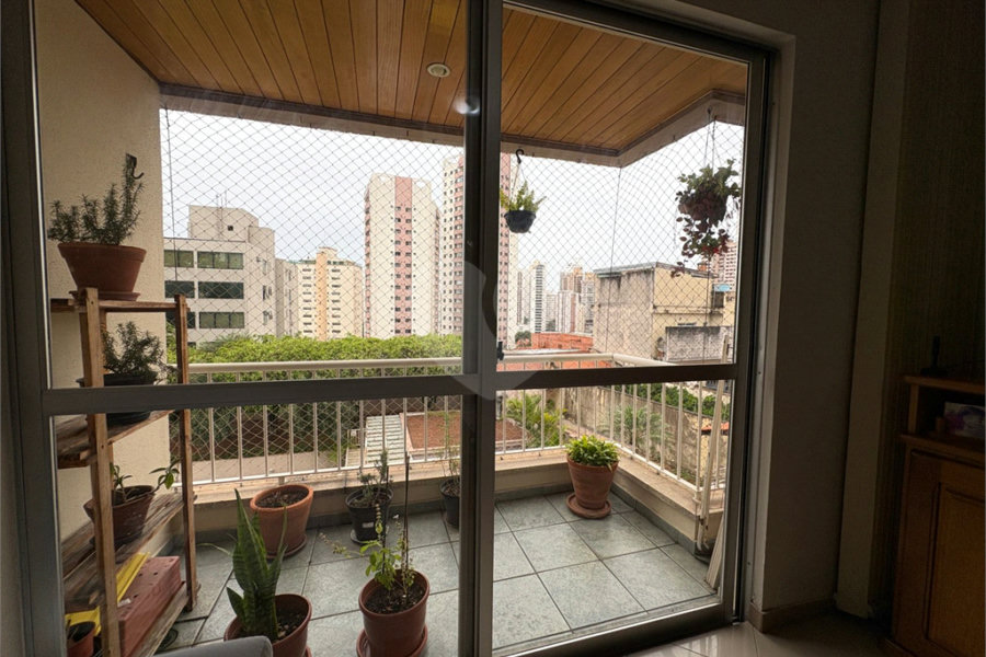 Apartamento à venda com 3 quartos, sendo 1 suíte, em Santana, São Paulo, SP