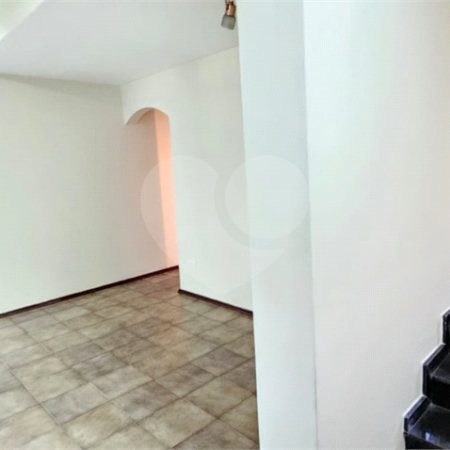 Sobrado à venda com 3 quartos, sendo 1 suíte,  em Jardim Humaitá, São Paulo, SP