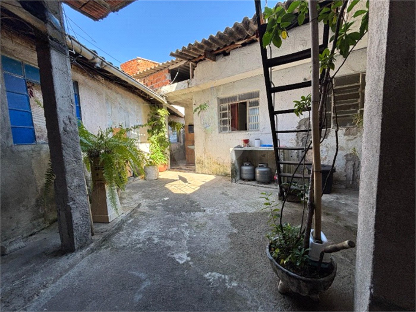 Casa à venda com 2 quartos em Jardim Santa Mena, Guarulhos, SP