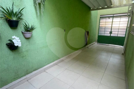 Sobrado à venda com 5 quartos, sendo 1 suíte,  em Vila Gustavo, São Paulo, SP