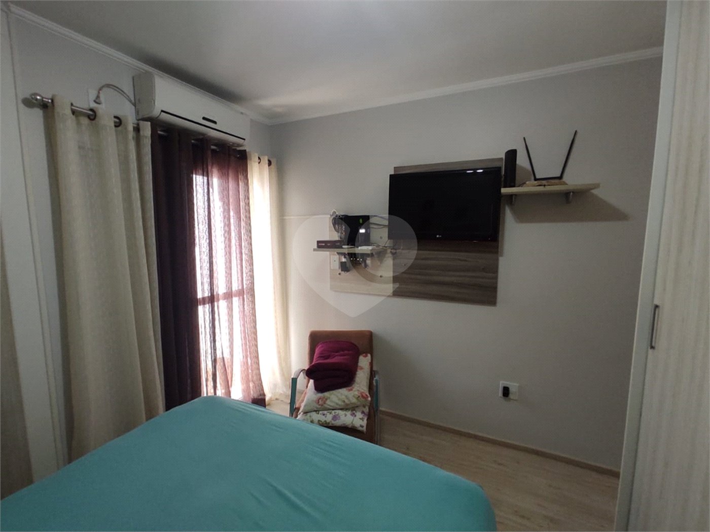 Sobrado à venda com 3 quartos, sendo 1 suíte, em Vila Ema, São Paulo, SP