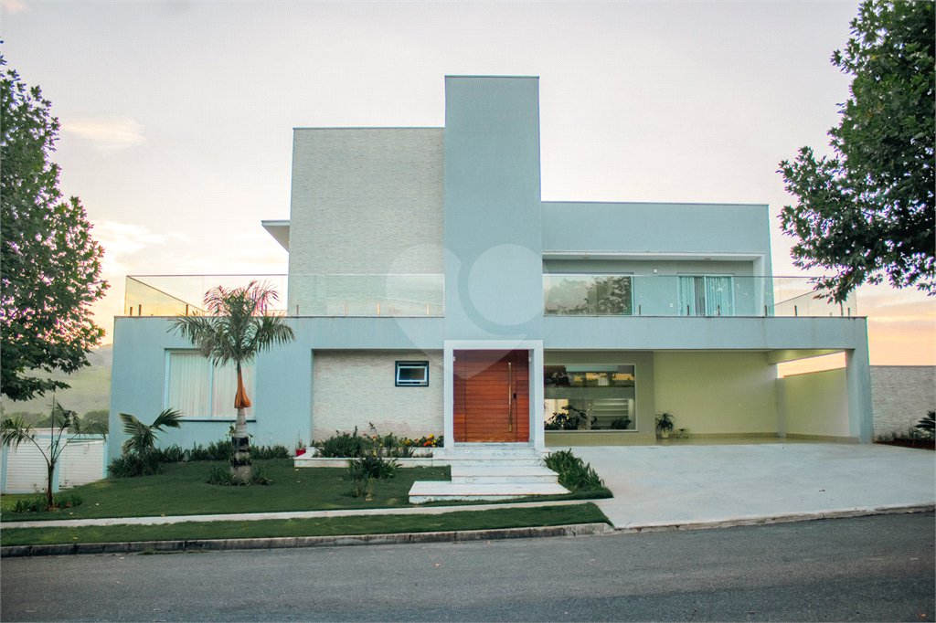 Casa à venda com 4 suítes no condomínio Residencial Saint Charbel, Araçoiaba da Serra - SP