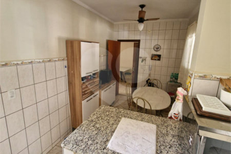 Casa à venda ou para alugar com 3 quartos, sendo 1 suíte, no condomínio Rsidencial Jatoba, Ribeirão Preto - SP