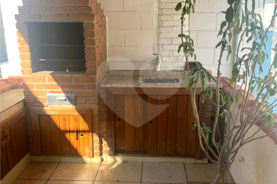 Sobrado à venda com 2 quartos em Vila Nova Mazzei, São Paulo, SP