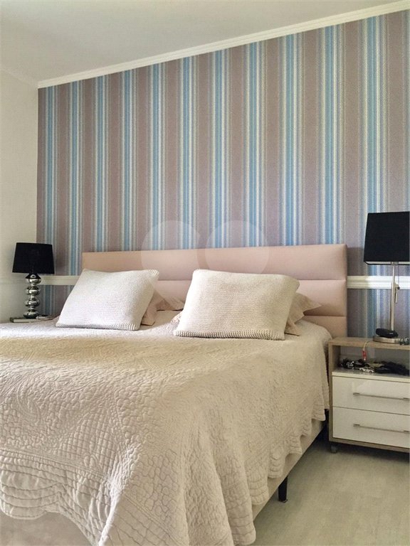 Apartamento à venda com 3 suítes em Vila Suzana, São Paulo, SP